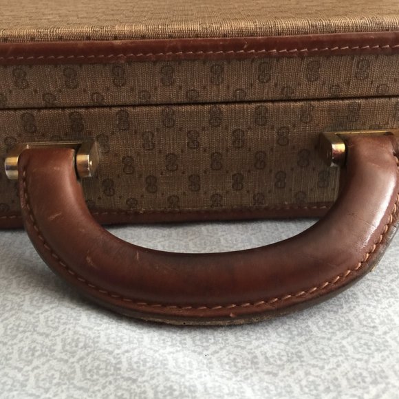Vintage Gucci Briefcase - Picture 3 of 16